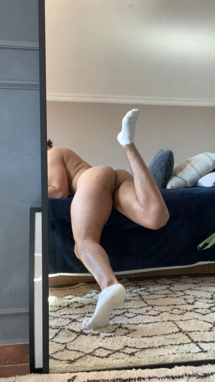 Is my Latino ass cute or nah ? 🍑🍑