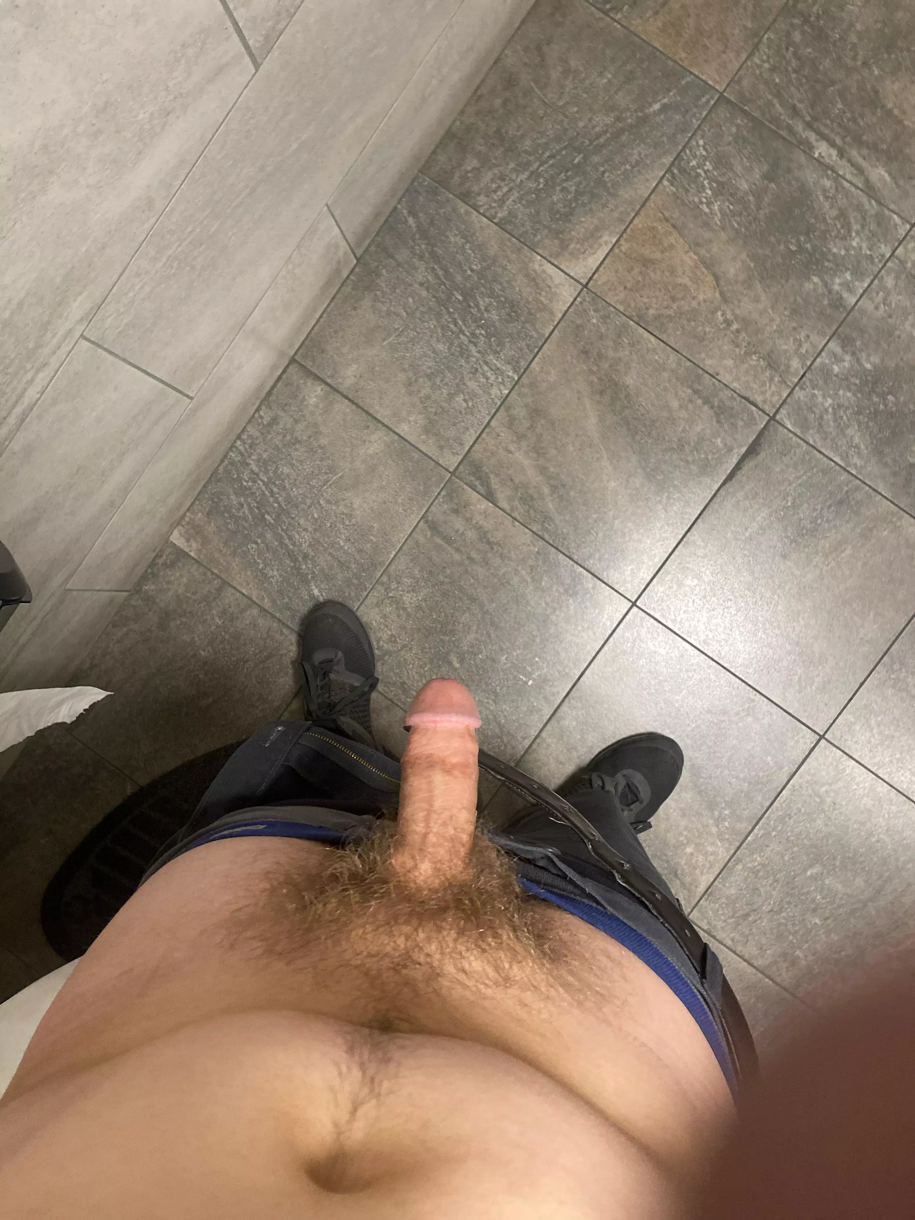 Longest my flaccid cock has looked in awhile