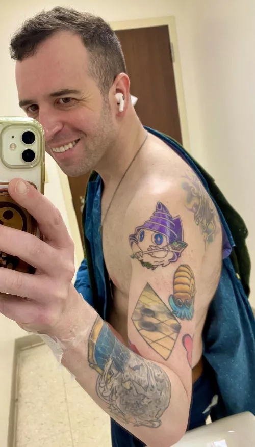 Need to get this piece finished up… trying to fill out my arm!