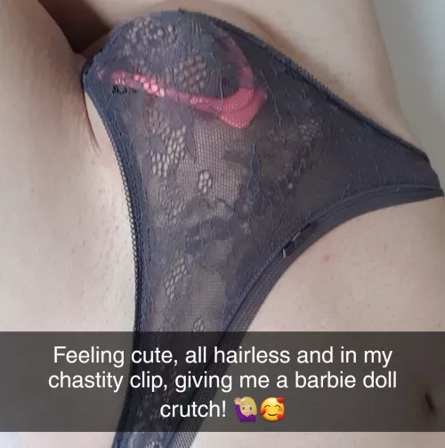 Nothing feels more fem than a flat crotch in a thong! 🥰