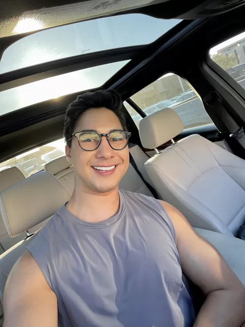 Only happy when the sun is out ☀️