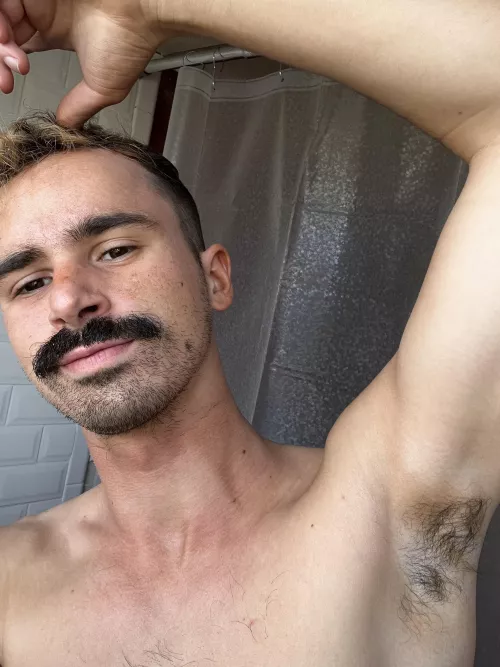 Tanned and a fresh cut for my bday ♓️