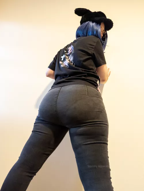 These pants may be just a bit too small now [F]