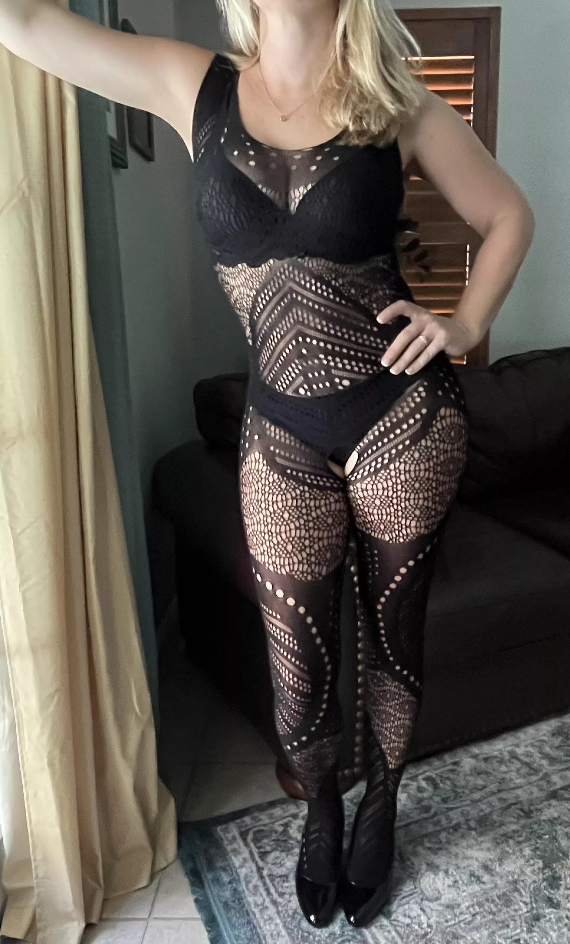 This full body stocking is so soft 🖤