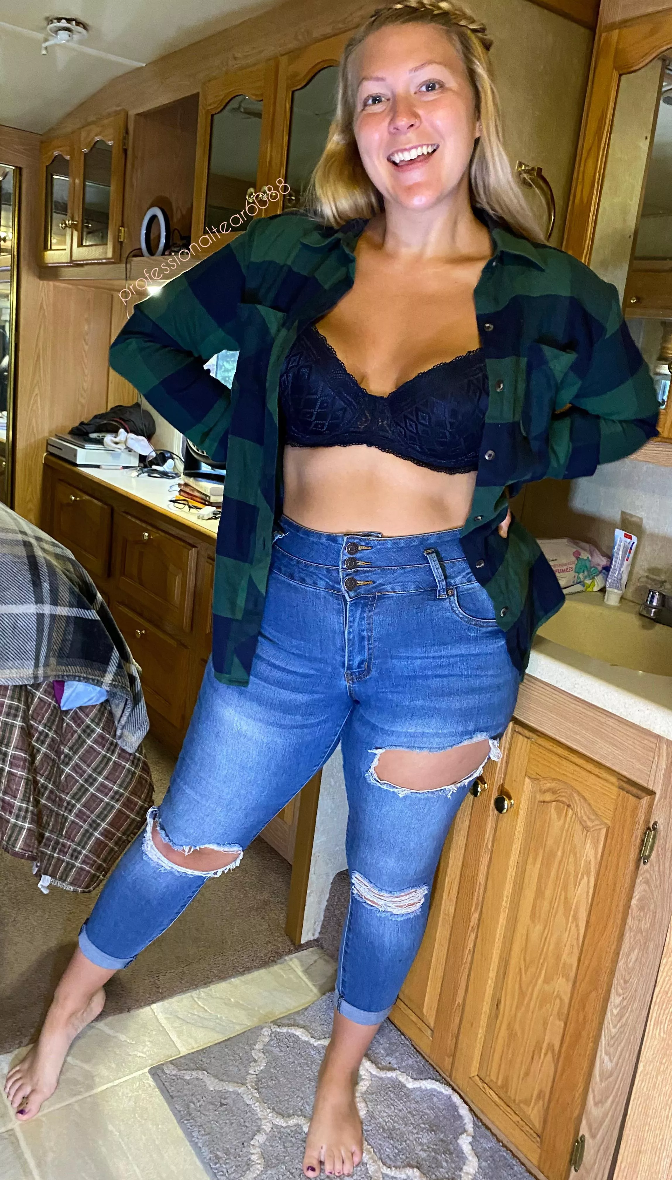 Today is a simple milf day