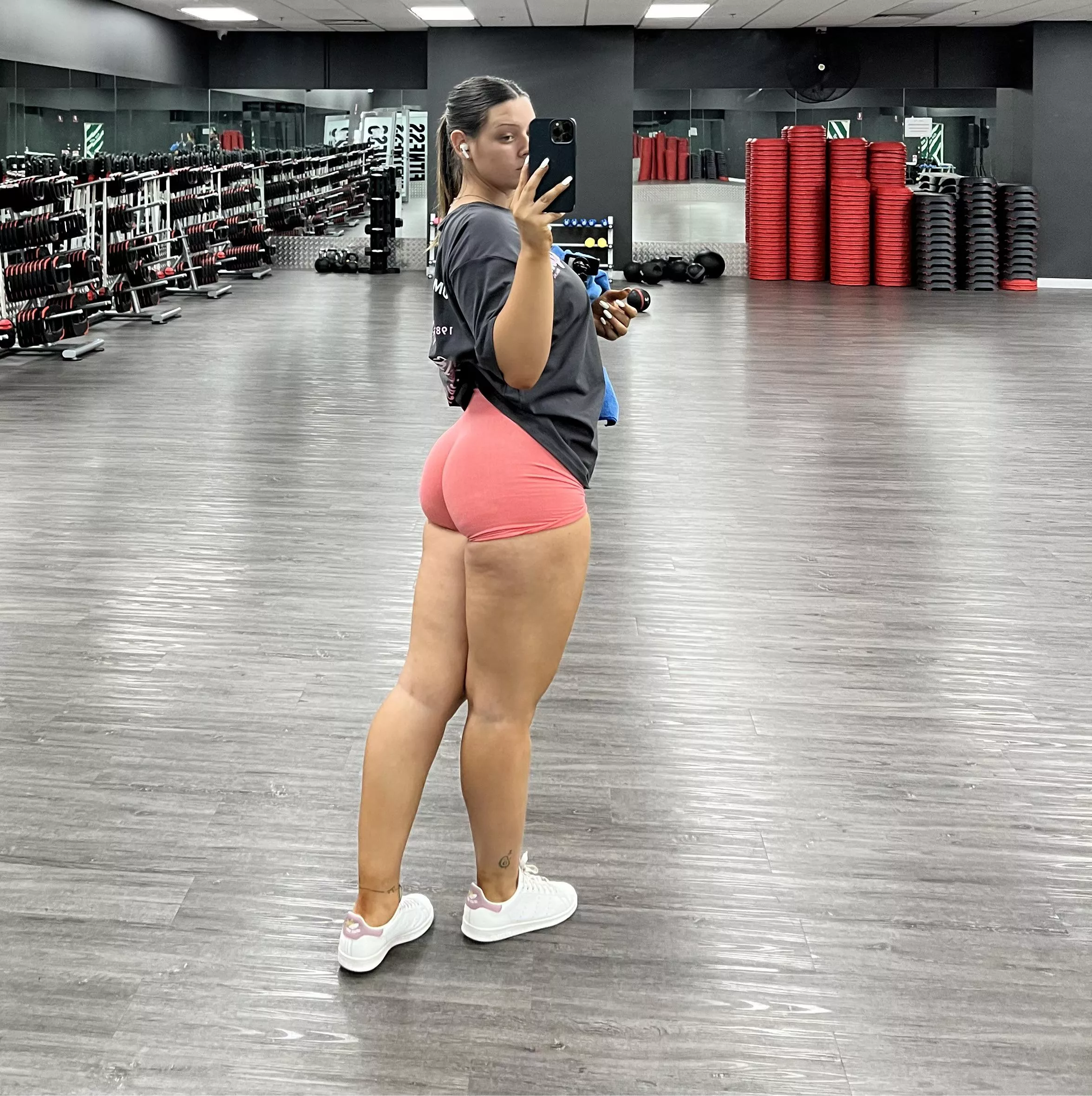 Trained glutes today 🍑 [F]