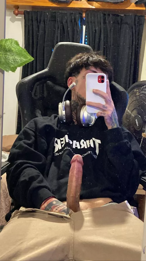 Use this joystick while I am playing