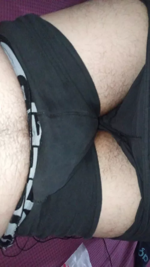 (19) just got back from gym sweaty undies always makes me horny