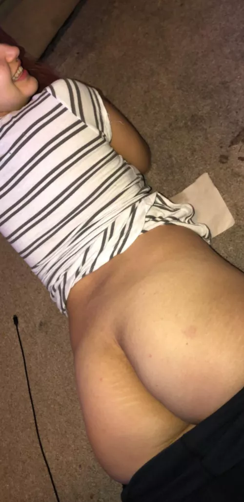 19 year old Latina cheeks