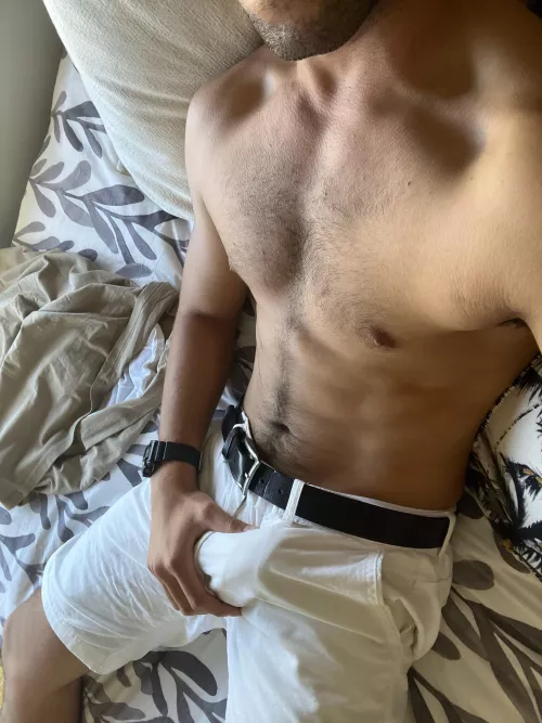 21 fit. Verbal masc bros to jerk with. Show face on add, no chubs. Sc: daniel_co02