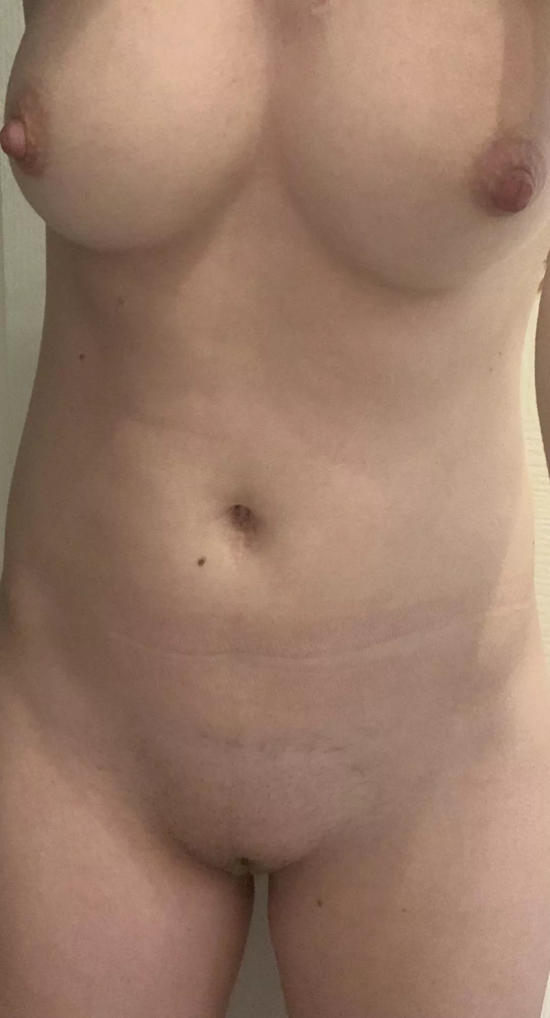 23(F)Let’s see the rating you want to give me 😜