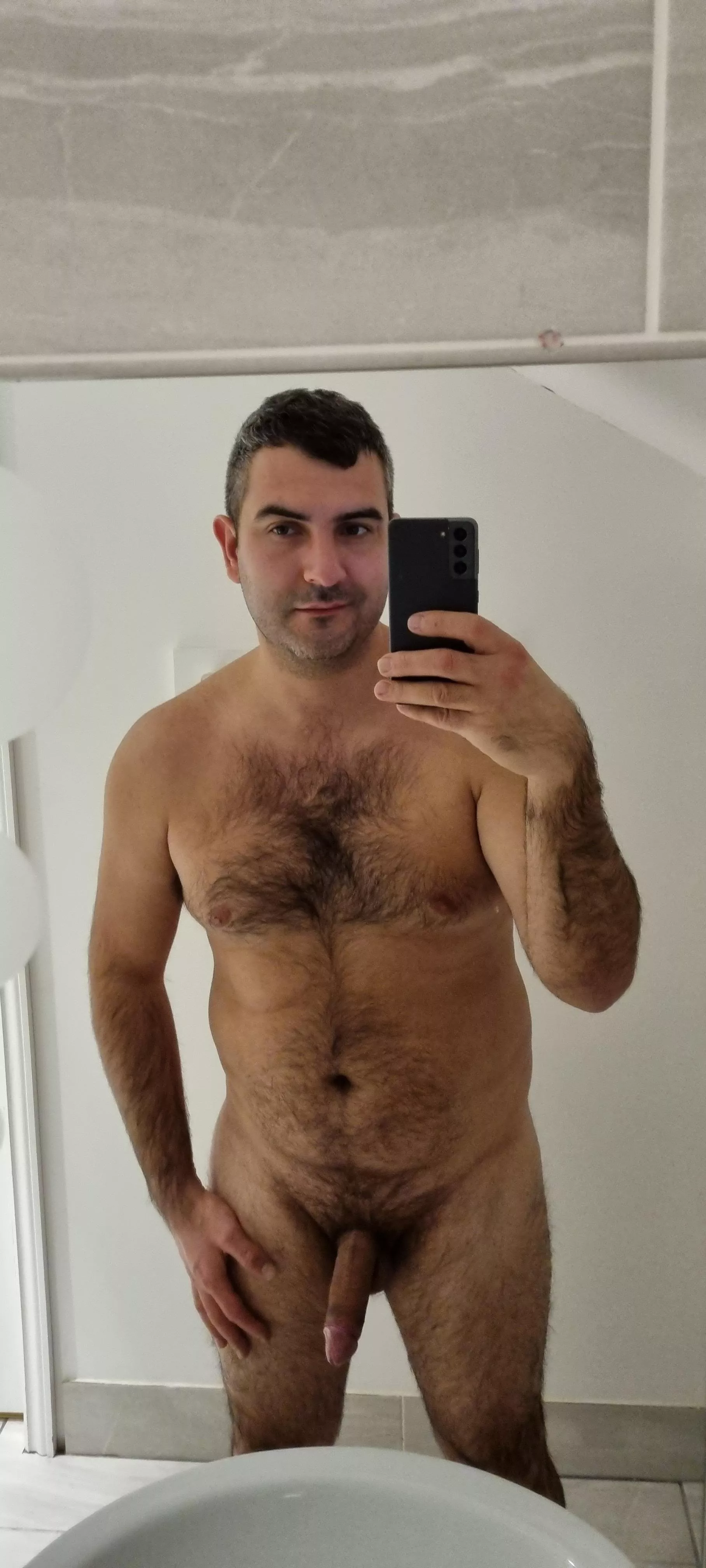 [31]It's not the size of the boat but the motion on the ocean😉😅