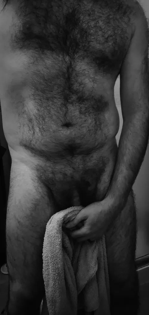 Could do with a hand gettin' dry