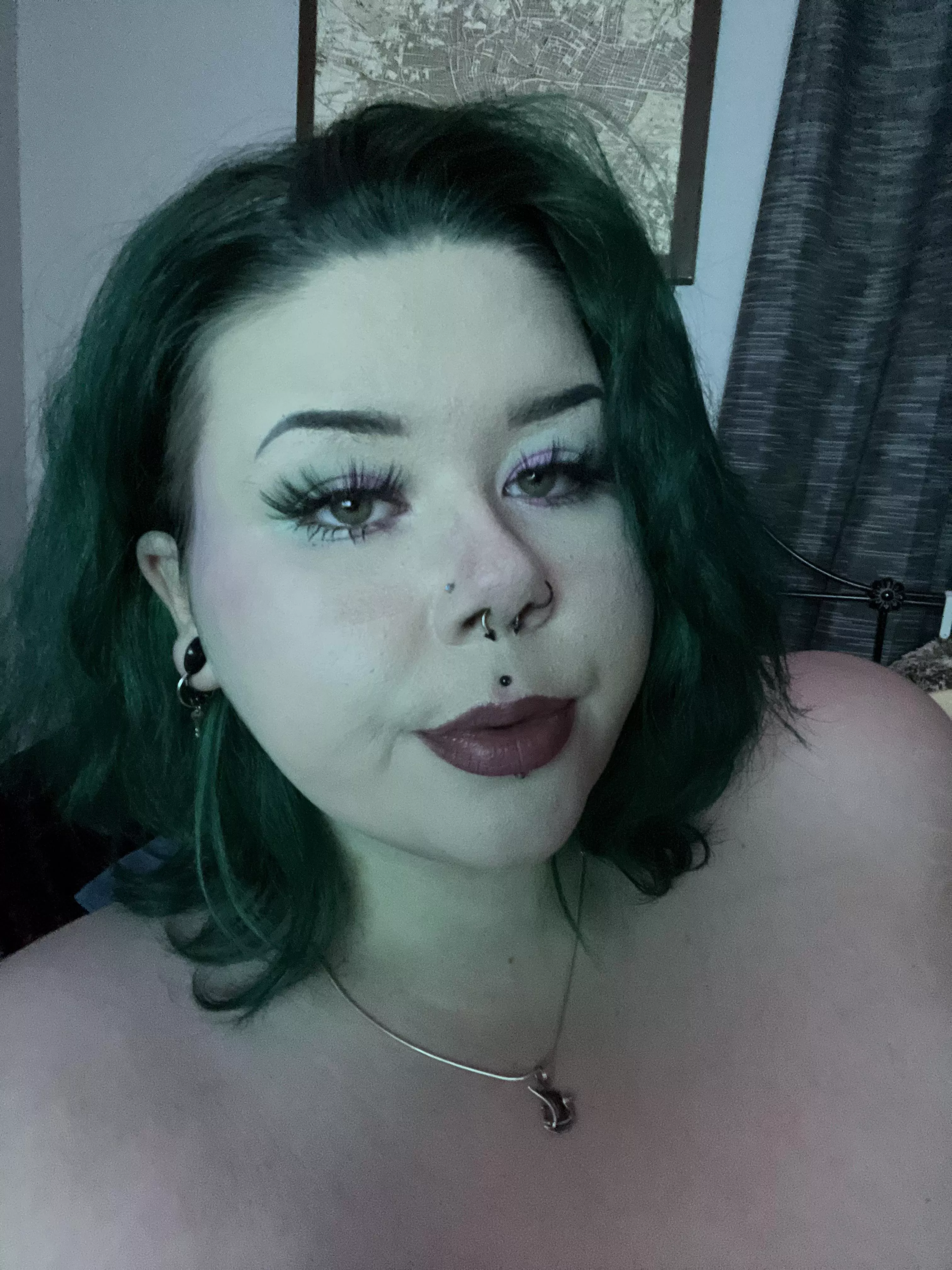 couldn't post earlier because reddit sucks but hi hello <3