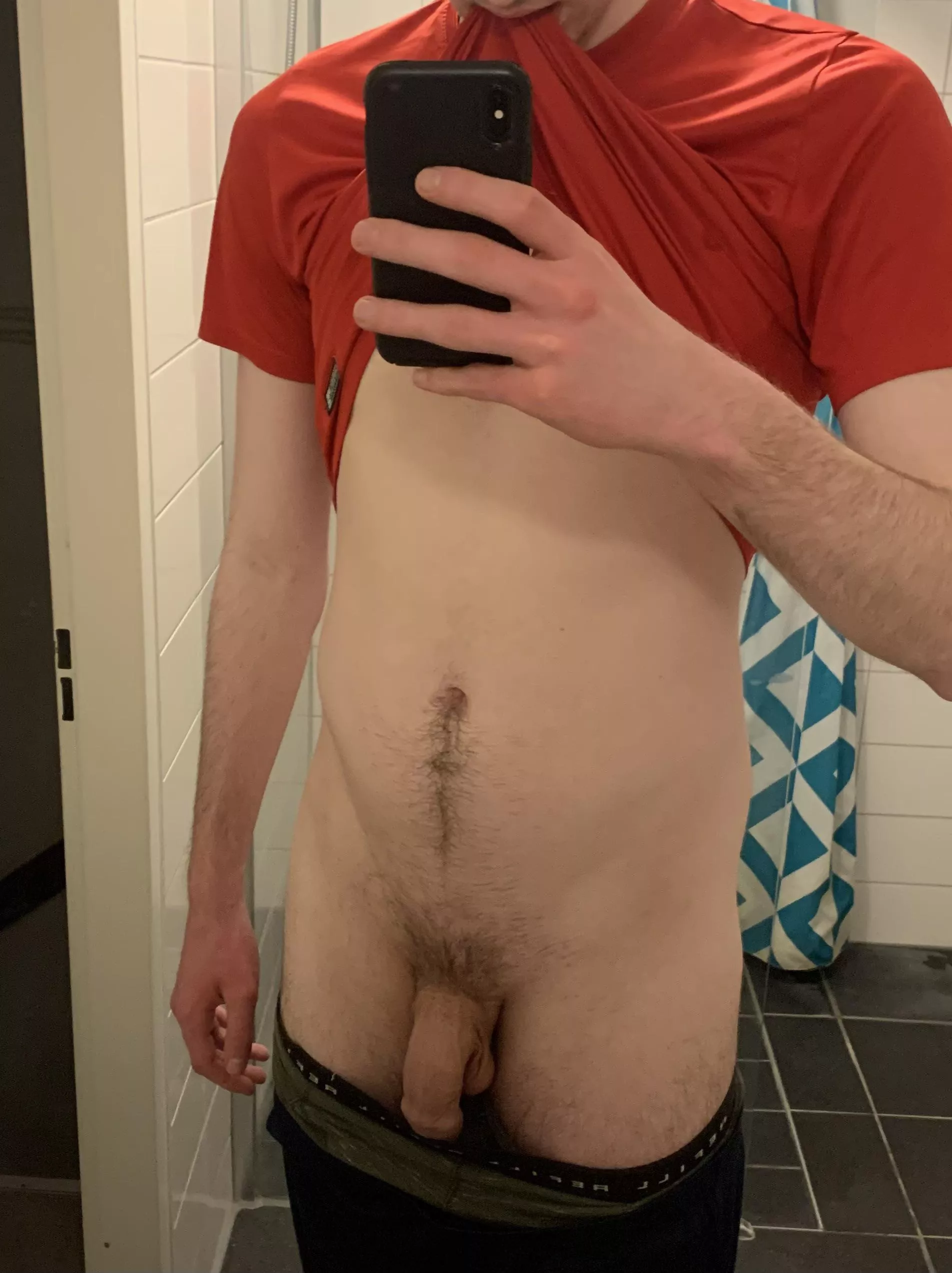 Dm If you want to see it hard😏