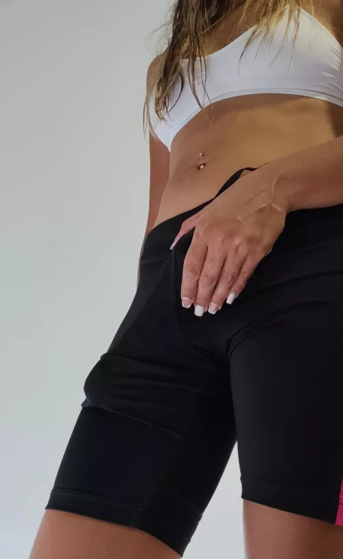 Do you still want to work out with me? I still have a surprise for you... although it may not be such a surprise anymore 🤭