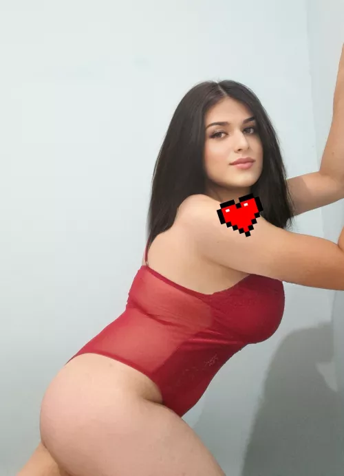 Do you think this pose is sexy?