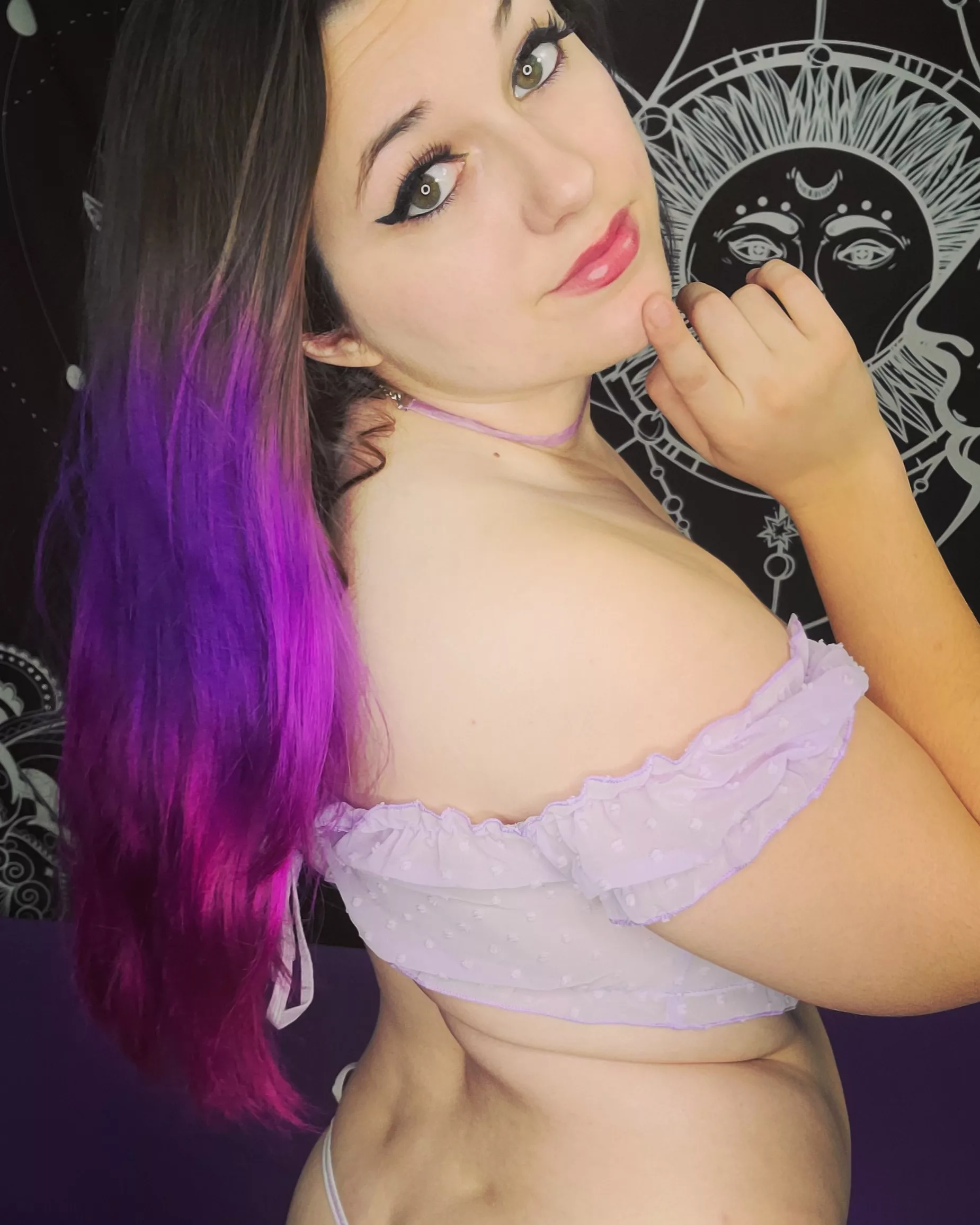 [domme] who likes soft dommes 😘