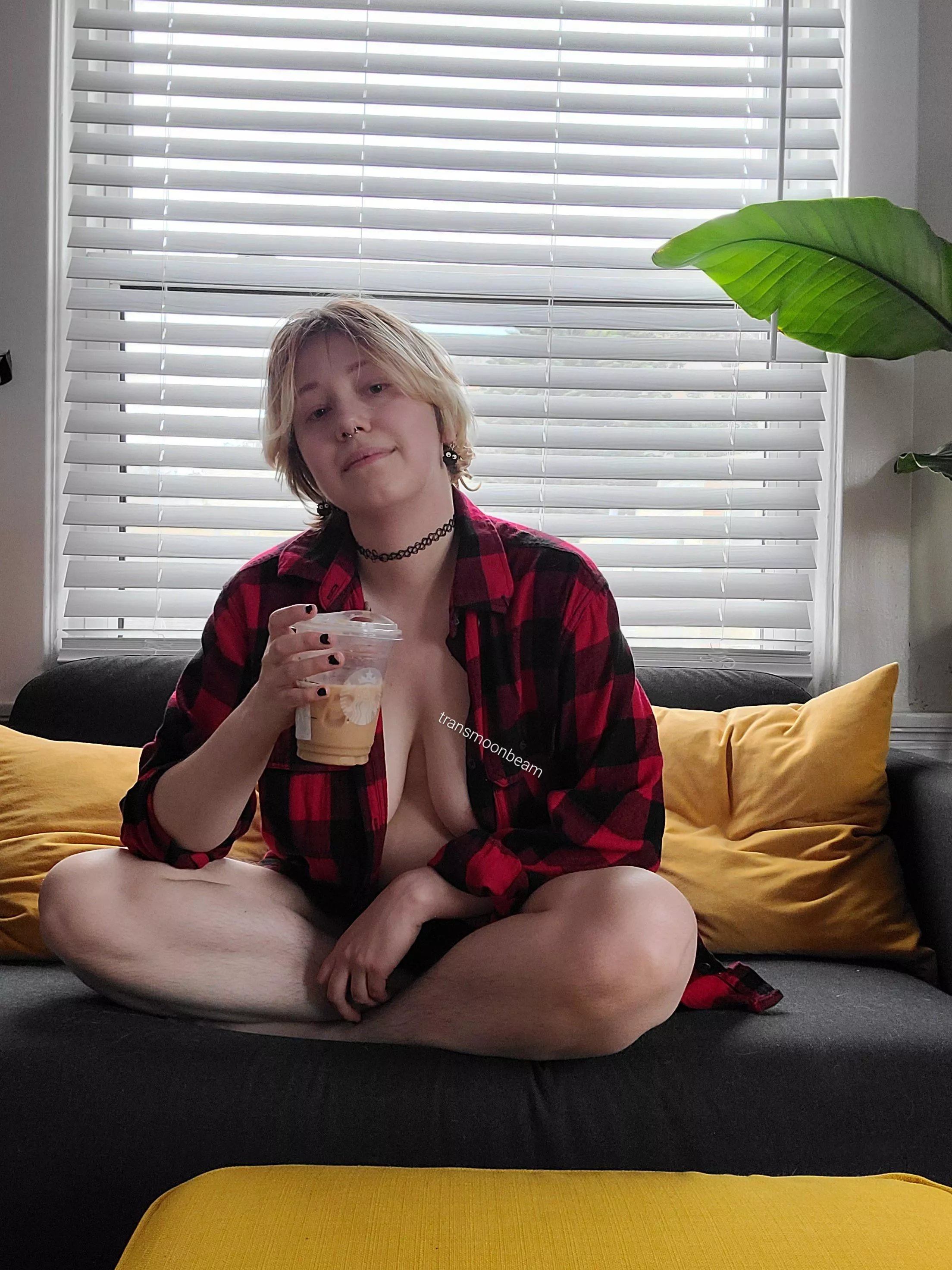 enjoying a rainy morning in, wanna join me?