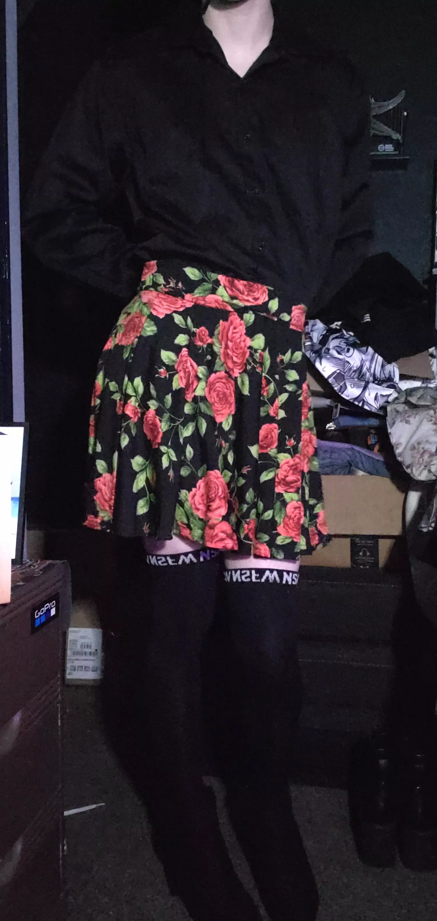 Got a new skirt but didn't have a shirt to match, hope this looks good.