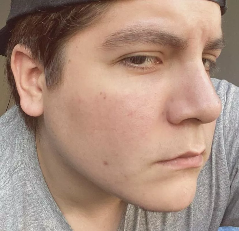 Happy Wednesdayyy 🫡