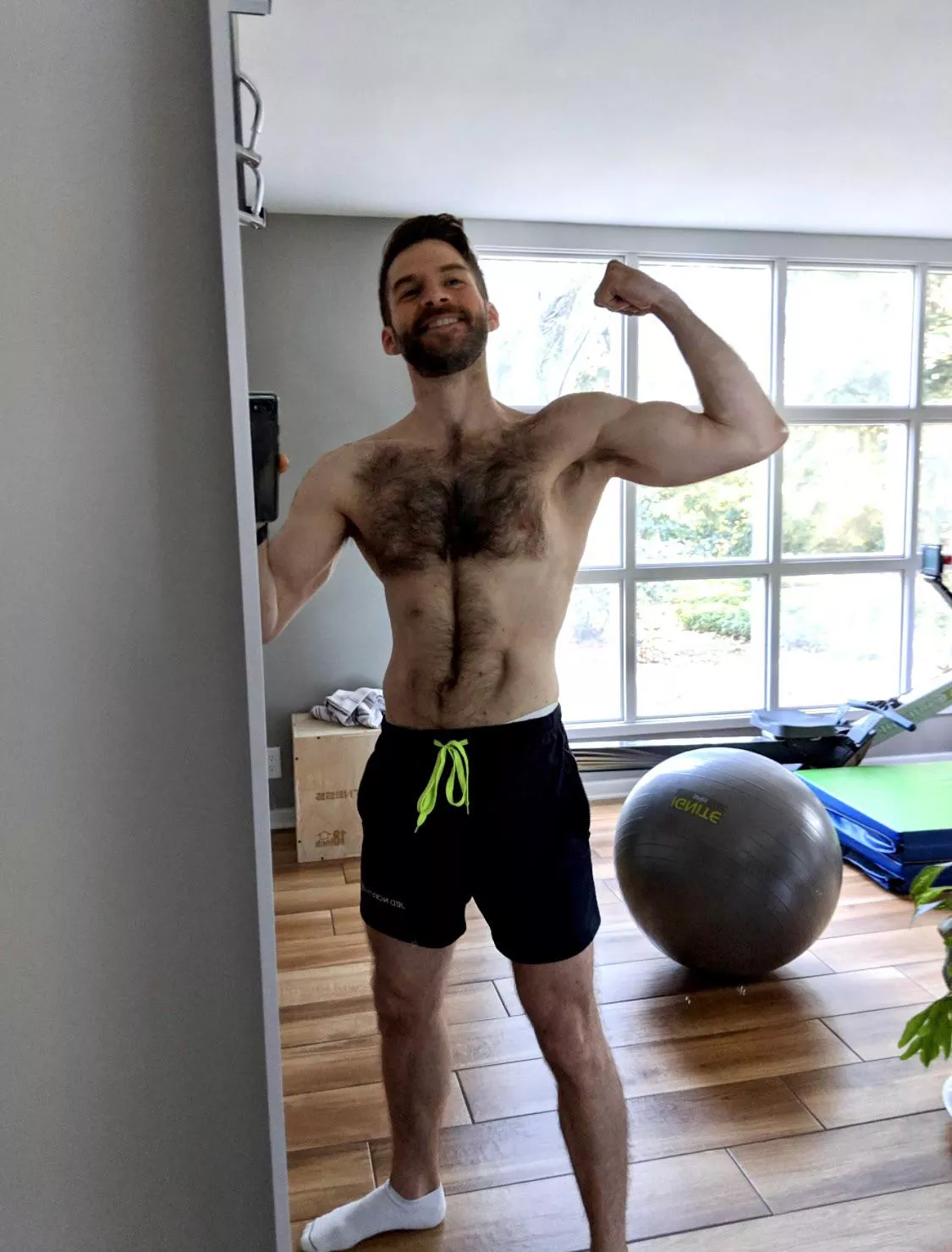 Hey Bros! I love resistance training, but lately I’m really in Qi Gong for warmup and recovery. Anyone else into Qi Gong? It’s blowing my mind!