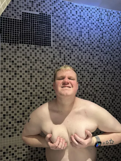 Hey guys, I need some chasers or bbc 😘