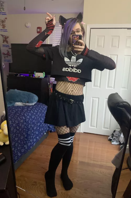 hope you like my paw-some outfit