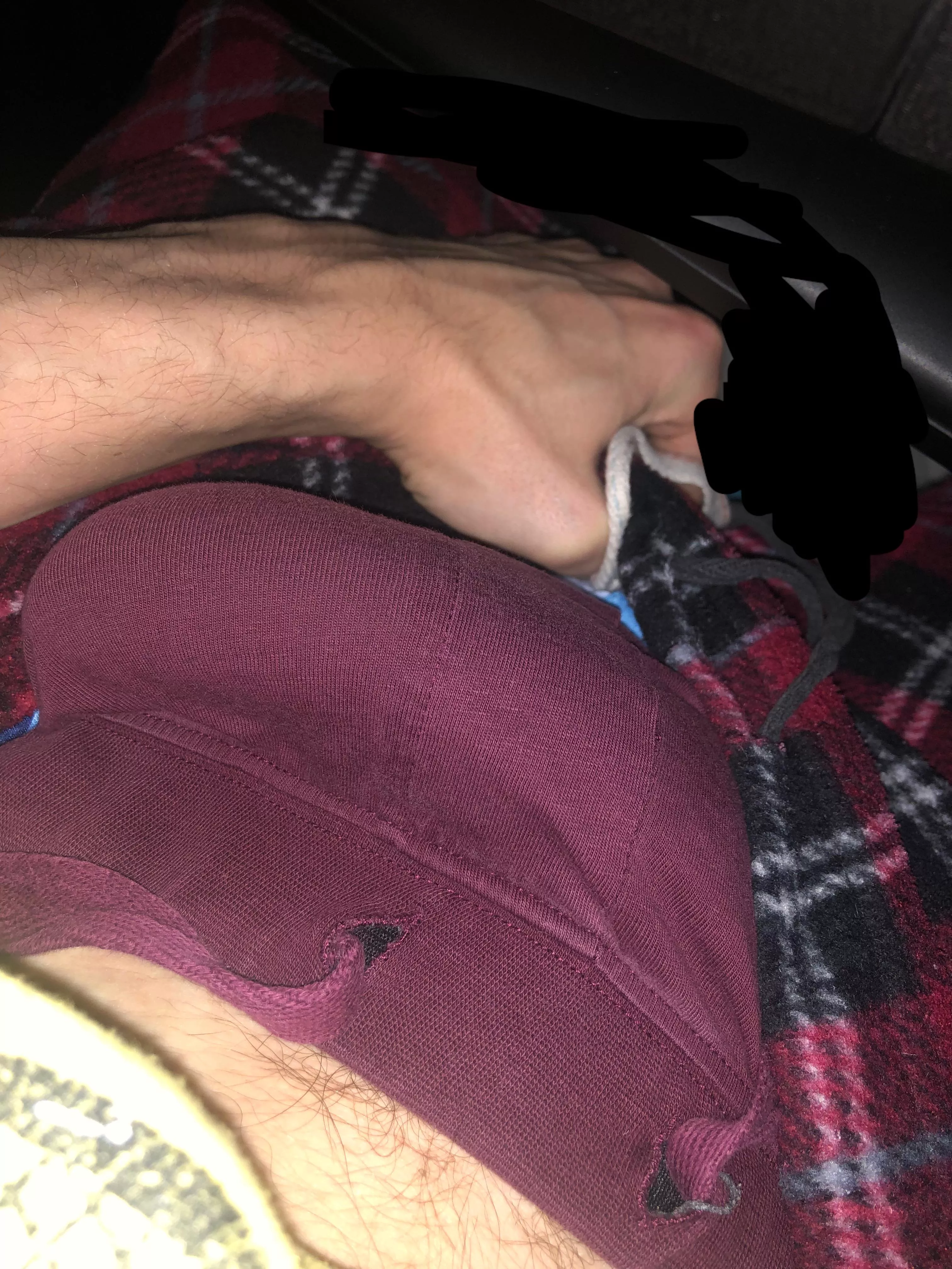 horny at my desk, wanna get under my desk and on your knees to help with my thick bulge?