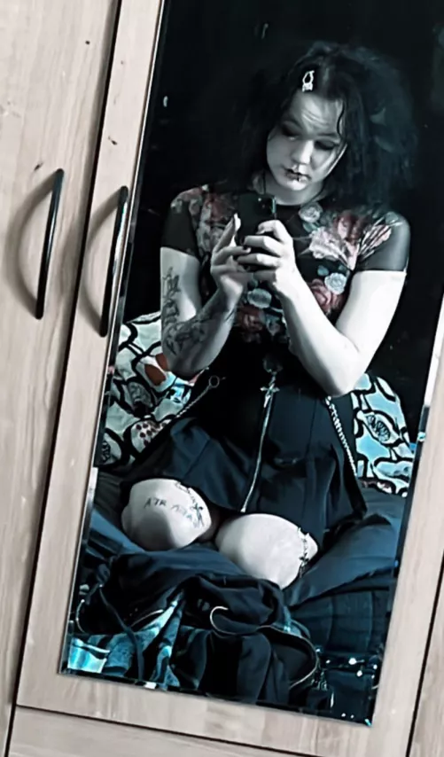 How do I look in a Skirt?💕