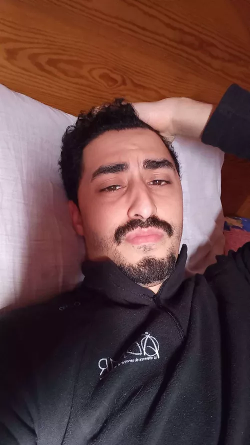 I am a bit late but just finished watching a gay movie titled In from the Side (2022). Why does the ending have to be sad? It genuinely made me cry and I haven't cried in a long time.