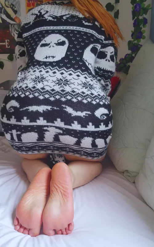 I need someone to adore my feet 🥹