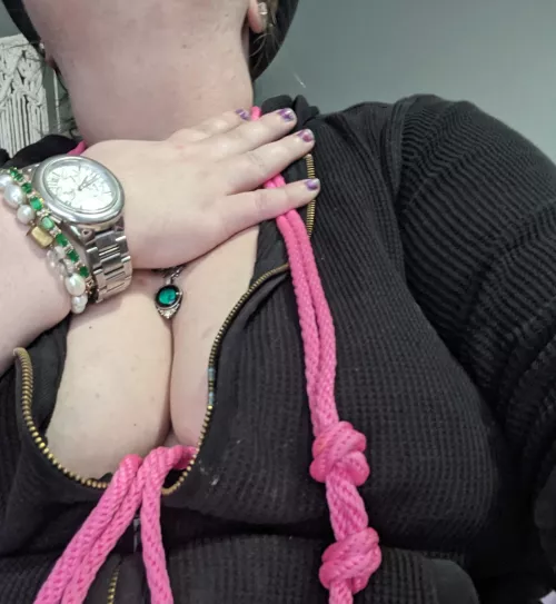 I pledge allegiance to myself and myself only. #strengthandselfrelianceissexy