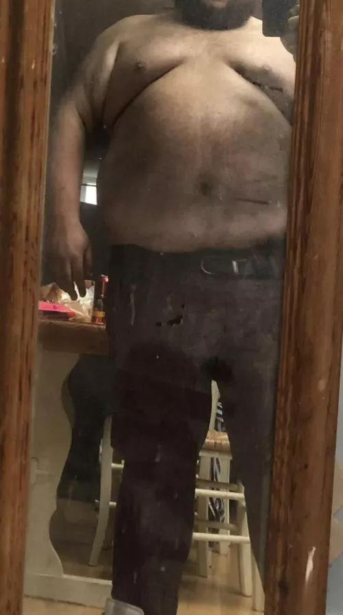 I should clean this mirror.