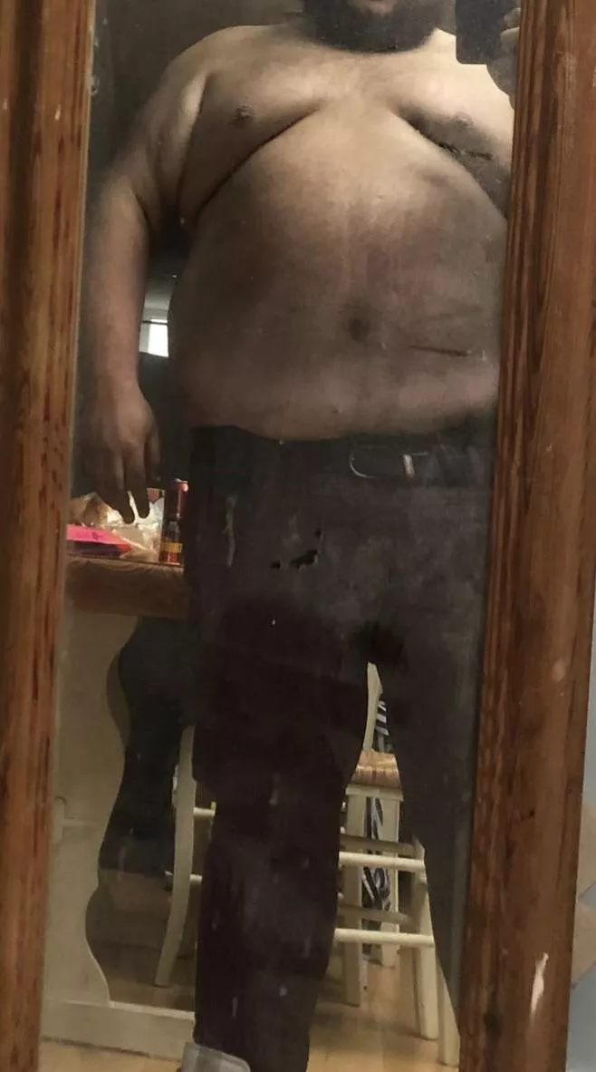 I should clean this mirror.