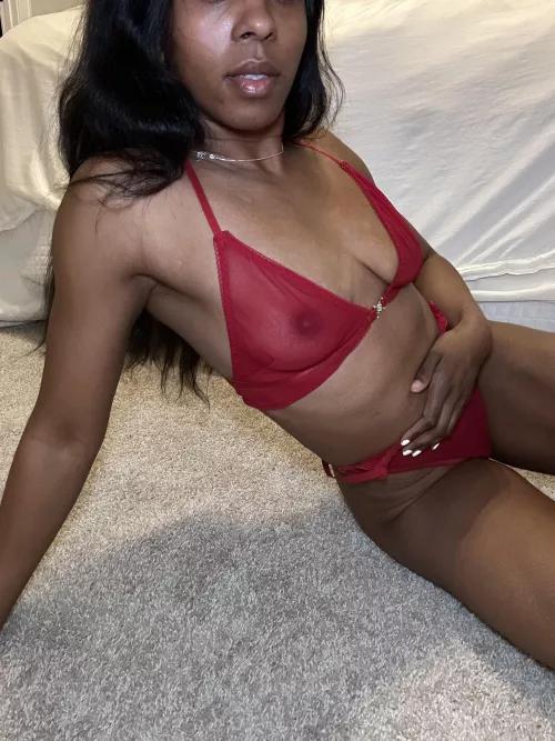 I would love to be your little slice of chocolate pie. All I’m missing is the cream