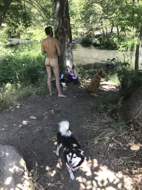 It’s a public location but it was really hot 🥵🥵🥵