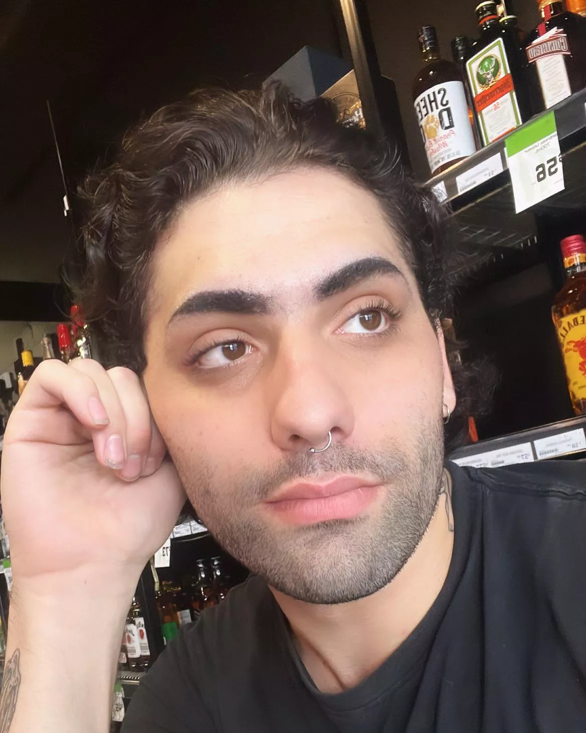 Loves a sunny afternoon