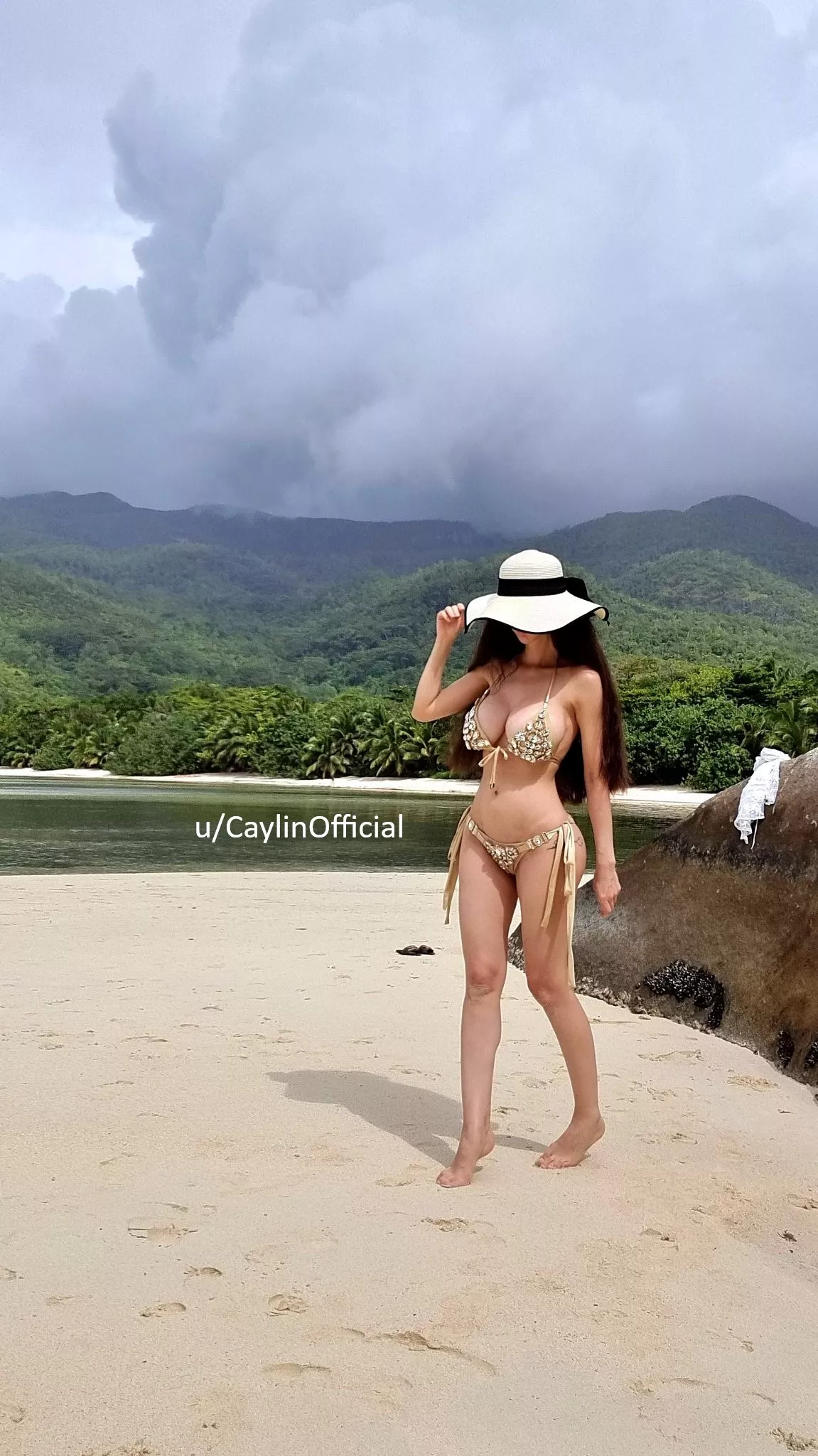 My body looks so sexy in this bikini