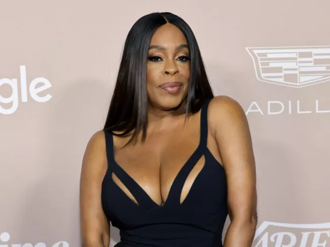 Niecey Nash (rookie feds)