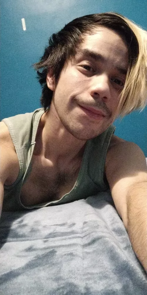 playing WoW again 😜