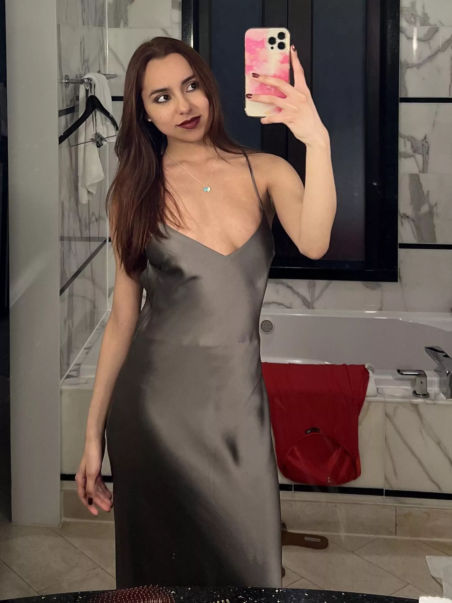 Silk dress ❤️ [f21]