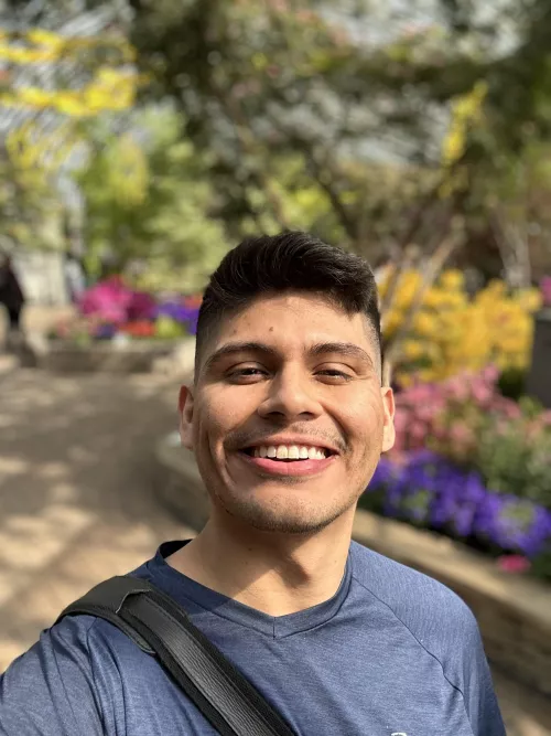 Spot and smell the roses kinda guy 🥰💘