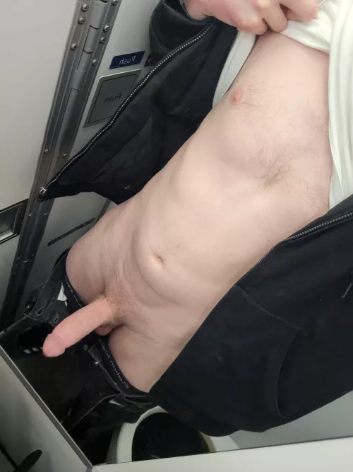 This bathroom is small, but I'm willing to try