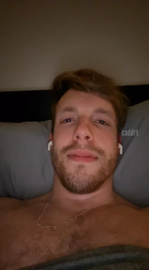 thoughts on the necklace? i’ve never really worn one