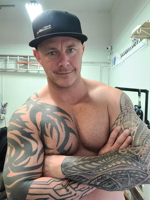 When you smile you make someone's day ☺️ have another kick aws day!