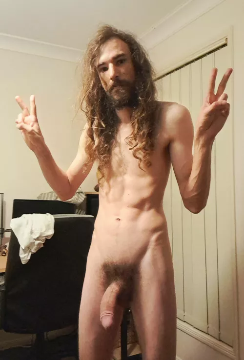 Who likes their men hairy?