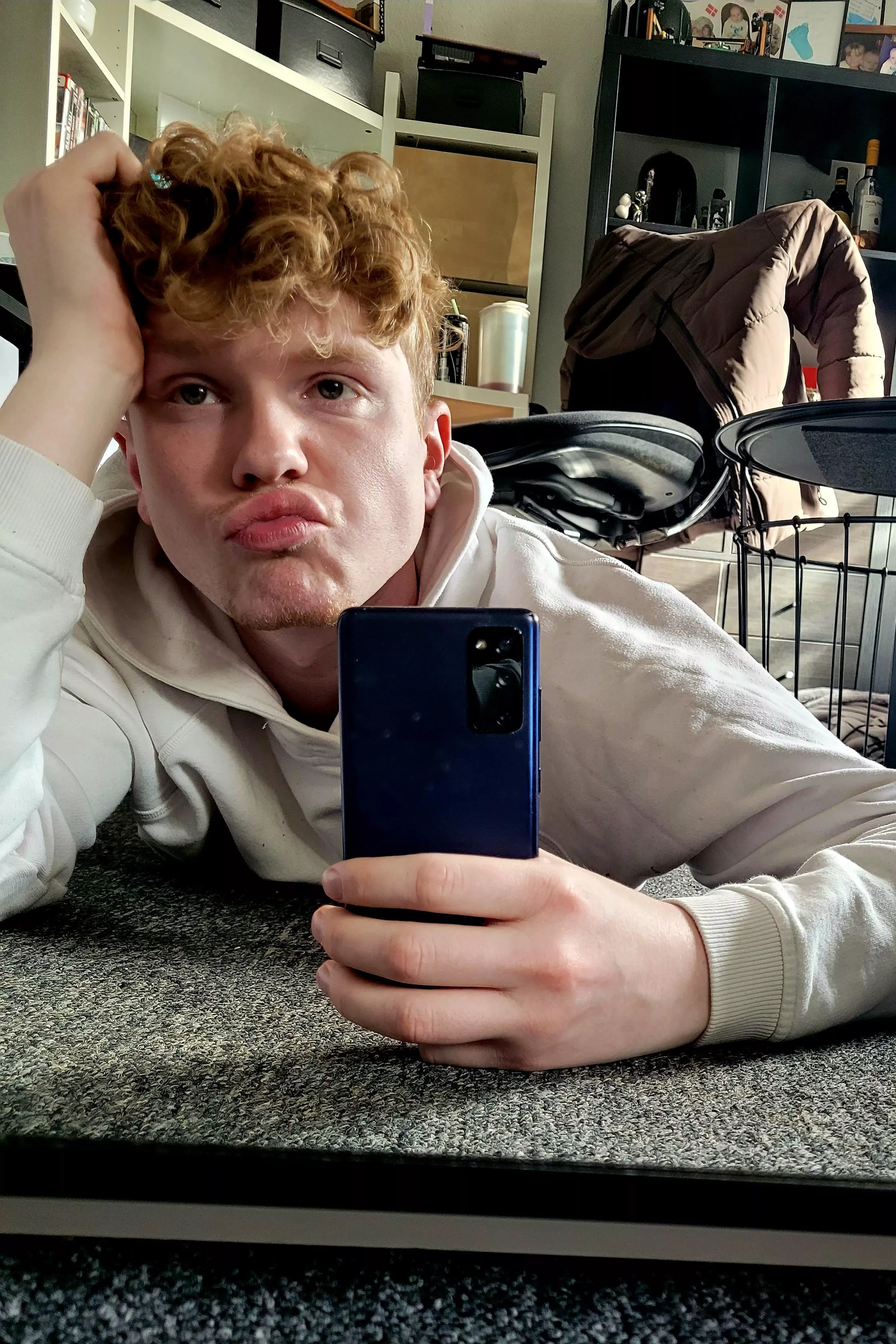 Do you guys ever get the sudden urge to lay on the floor ? And yeah im bored