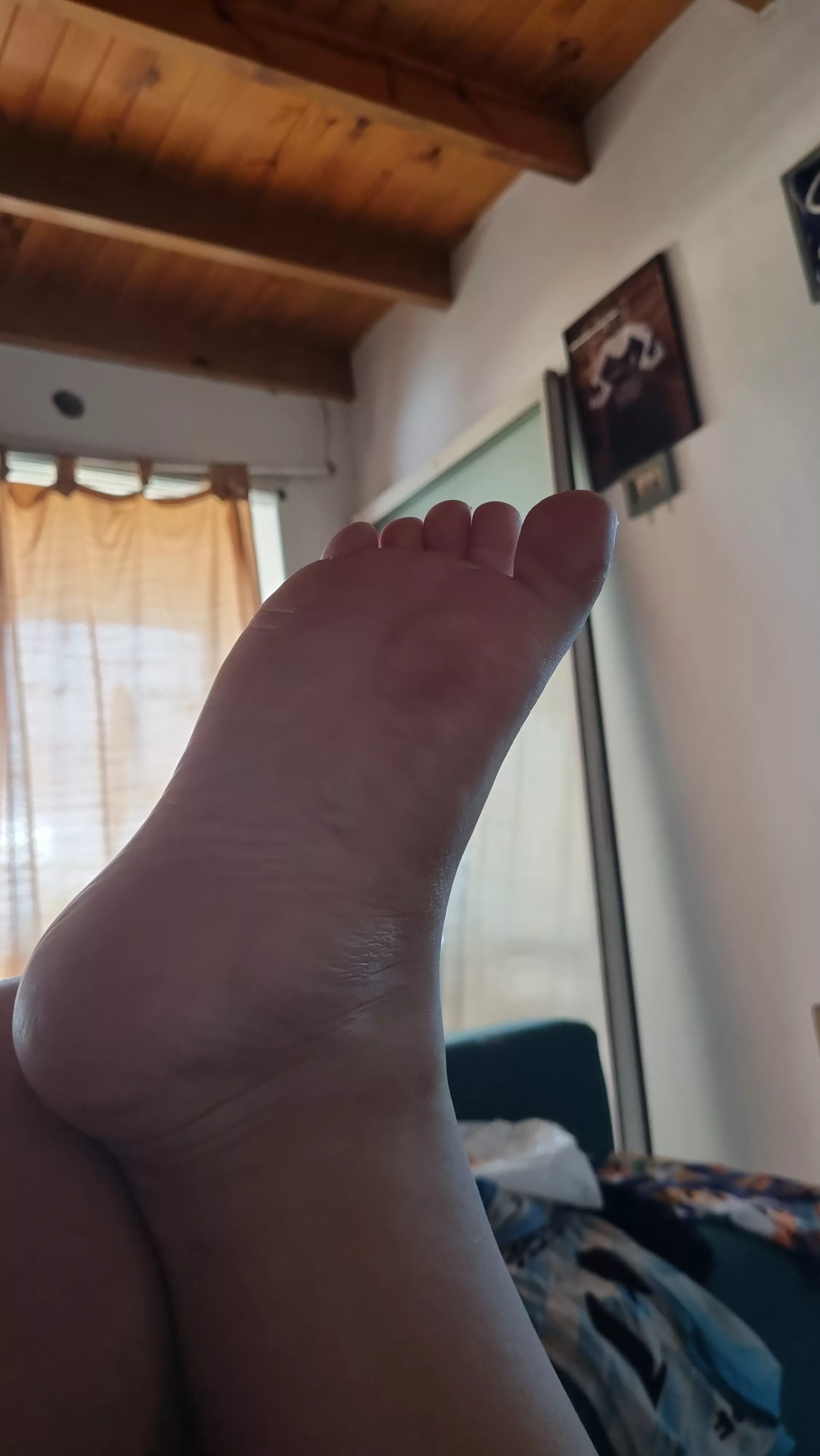 Do you like fat feet? (oc)