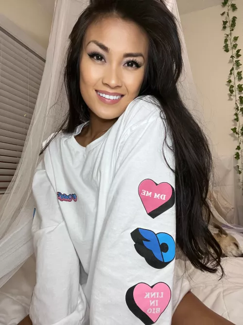 Do you like innocent and naughty girl like me? 😜😈